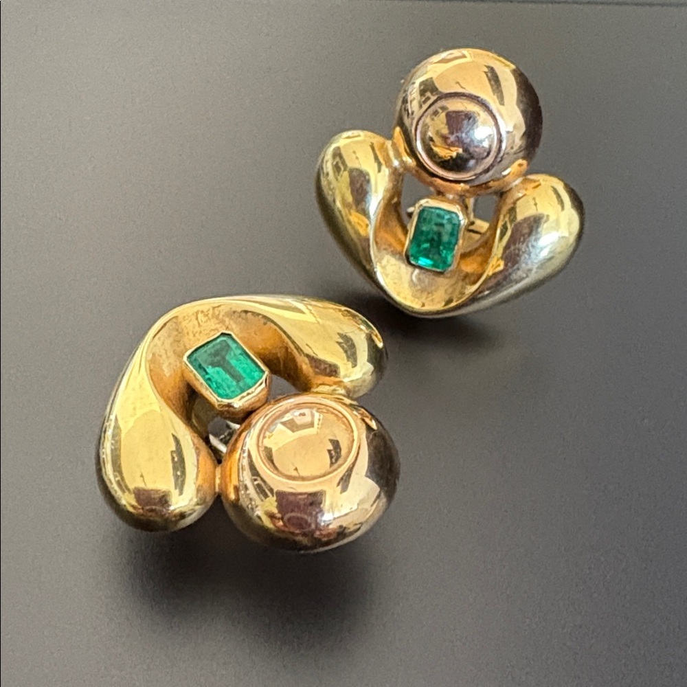 Authentic Emerald Stone Earrings - Picture 2 of 8